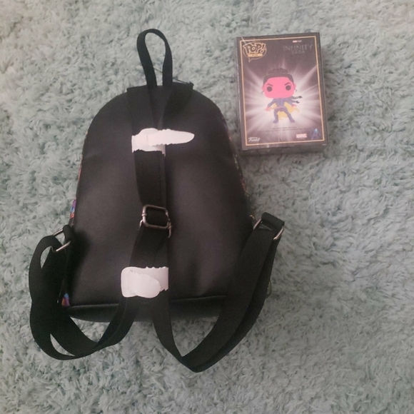 Funko Pop Backpack and Pin - Picture 2 of 4
